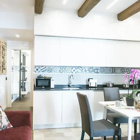 The Nest - * Taormina